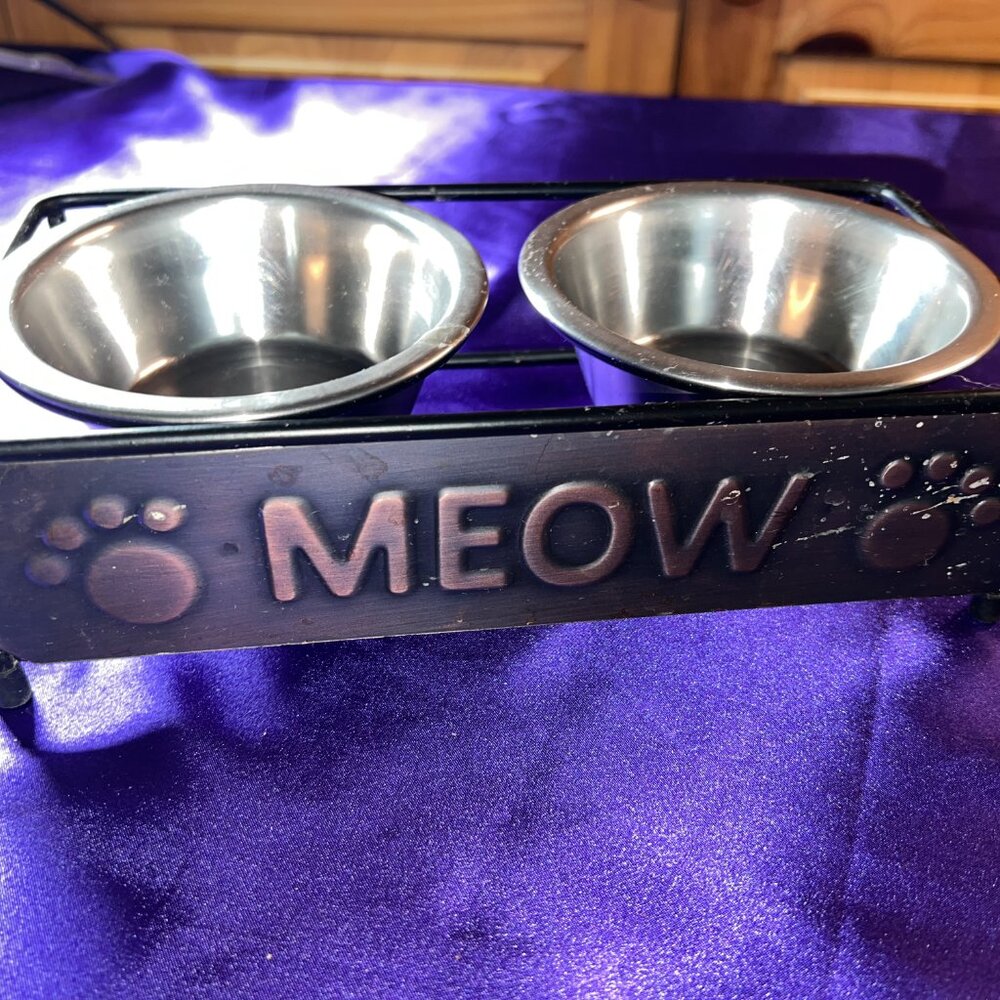 📌Whisker City "Meow" Double Diner Cat Bowl, 0.5-cup Copper -  Steel